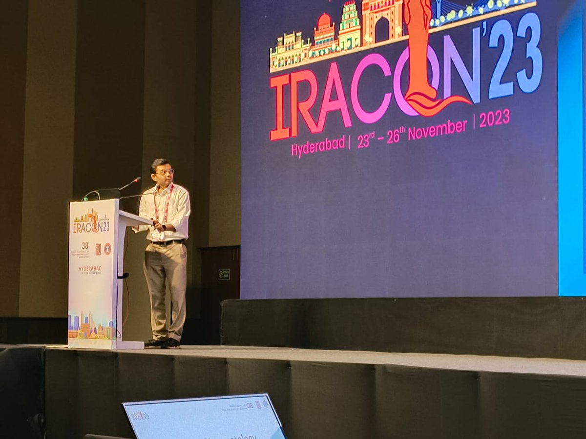 Current concepts of drugs in rheumat presented by Dr Akshay Parikh ✴️High dose steroids arent necessarily better than low dose ✴️Split dose of MTX has higher efficacy ✴️Chronic hepatotoxicity with Mtx- myth ✴️HCQ retinopathy- detect early by adequate screening #IRACON23
