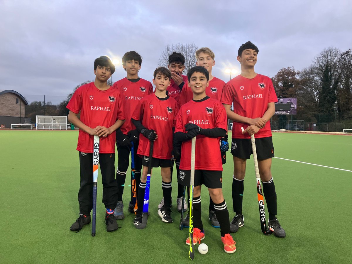 Raphael House win House Hockey!