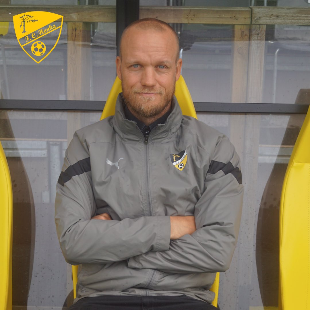 Mika Väyrynen miesten edustusjoukkueen päävalmentajaksi – Toiminnan suunnittelu hyvällä mallilla!

🔗 fchonka.fi/2023/11/mika-v…

#MeOllaanHonka