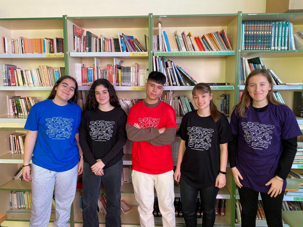 IES Manuel de Falla tweet media