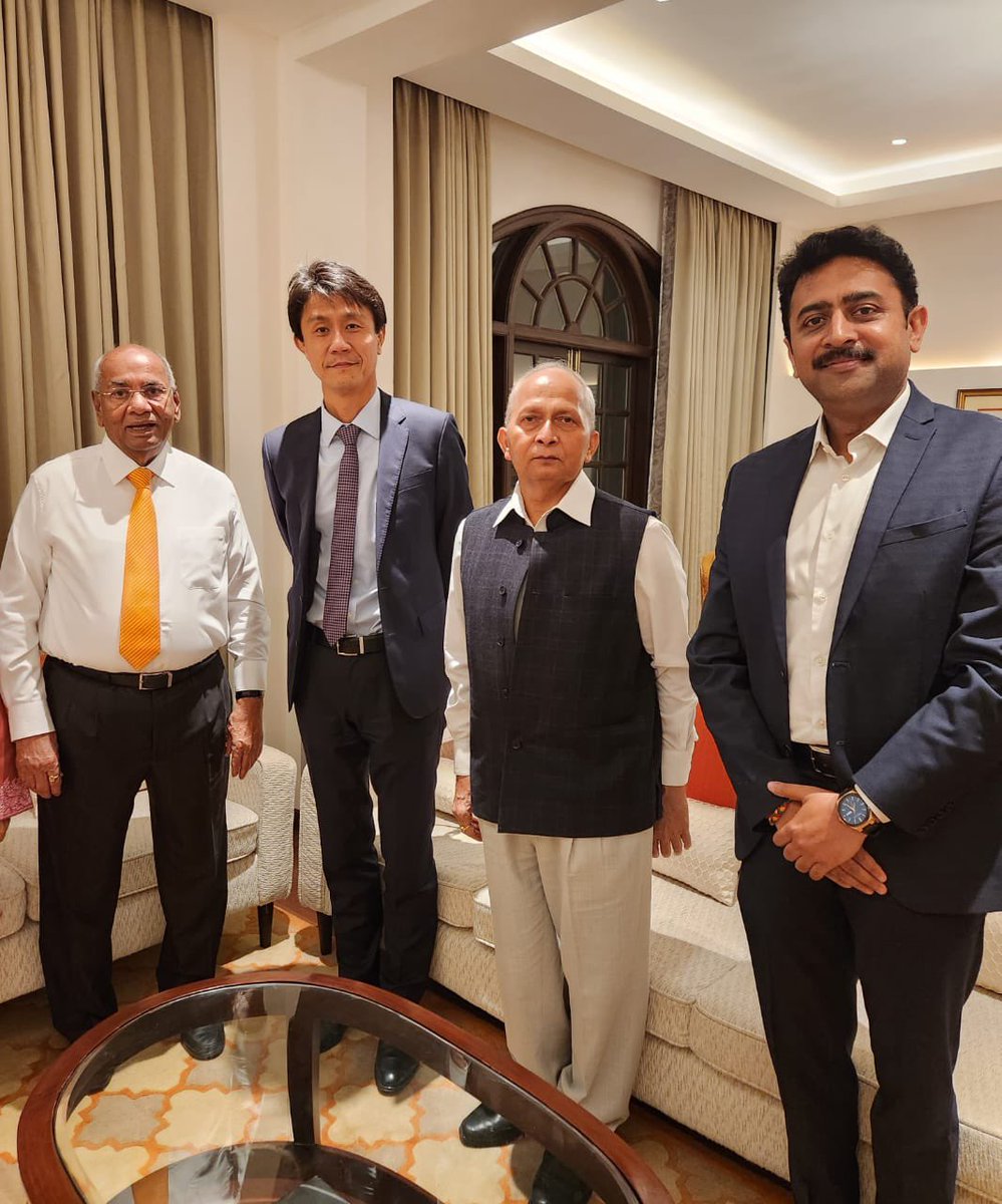 drusawasthi's tweet photo. Today, I met Mr. Shinjiro Hamada San, Director-Operations IFFCO TOKIO GENERAL INSUARANCE @IFFCO__TOKIO alongwith Mr. Sidharth Singh @srinetsiddhart1 State Head UP-Bihar in Lucknow, Uttar Pradesh. Sh. @iffcoyogendra Marketing Director, IFFCO was also present during the meeting. https://t.co/uaTMBlfT22