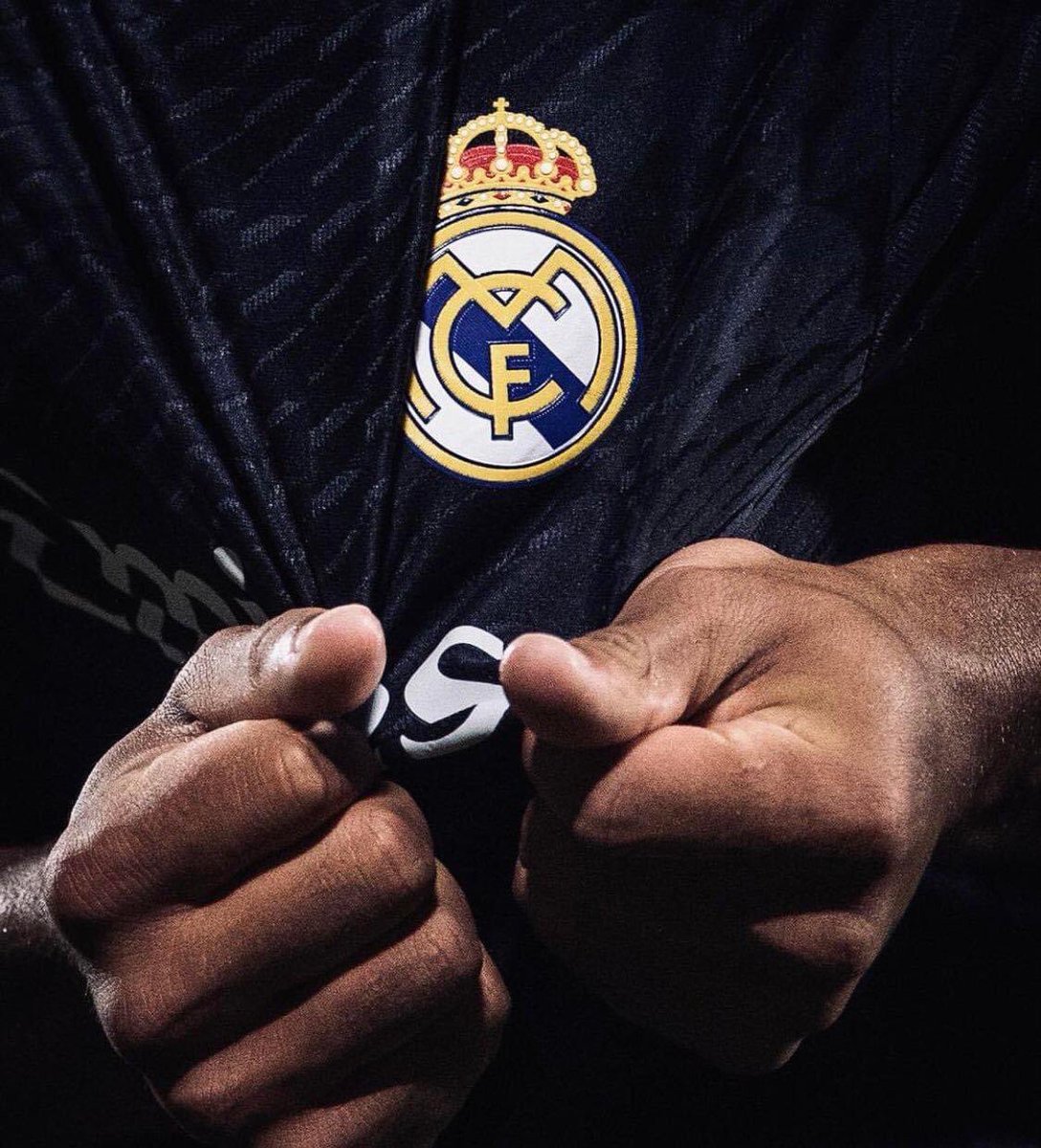dore810's tweet photo. يا سُكّر أيّامي المُرّة. ❤️                                              @realmadrid                                                                                                #ريال_مدريد https://t.co/z8jGgR1I8L
