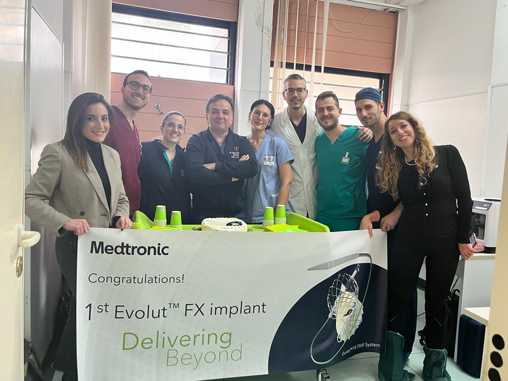 Successful first TAVI with the Medtronic Evolut FX at Federico II Cath-lab in Naples. Experiencing the beneficial impact of device innovation on procedural outcomes. Thanks to all the team and to  the boss <a href="/espogiov/">Giovanni Esposito</a> for always aiming high for the benefit of our patients