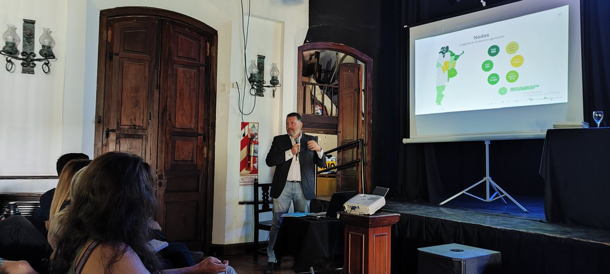 Hernán Mladinic A. (@hernanmladinic) on Twitter photo Partió la segunda jornada de este 5to. Encuentro Nacional de la Red Argentina de Reservas Privadas. Comienzan las presentaciones de los nodos regionales. <a href="/RedReservasNat/">Red Argentina De Reservas Naturales Privadas</a> <a href="/CorfoLosLagos/">Corfo Los Lagos</a> <a href="/ASIConserva/">ASIConservaChile</a> Partió la segunda jornada de este 5to. Encuentro Nacional de la Red Argentina de Reservas Privadas. Comienzan las presentaciones de los nodos regionales. <a href="/RedReservasNat/">Red Argentina De Reservas Naturales Privadas</a> <a href="/CorfoLosLagos/">Corfo Los Lagos</a> <a href="/ASIConserva/">ASIConservaChile</a>