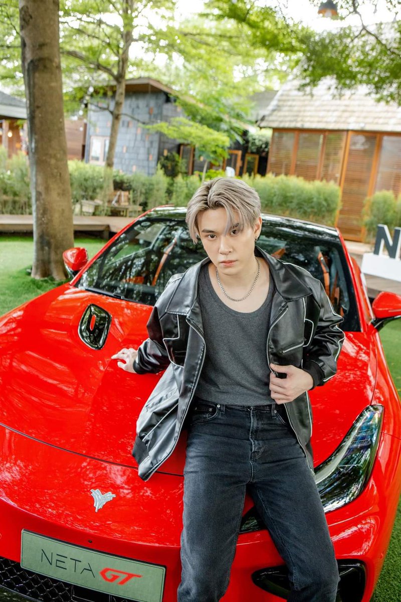 ffirstfirstf's tweet image. เปิดตัวทายาทพันล้านเจ้าของธุรกิจรถสปอร์ตสุดหรู💰🏎️✨

#NetaAutoThailand 
#NETAGT #MotorExpo2023
#TRINITY_TNT
#JackieJackrin