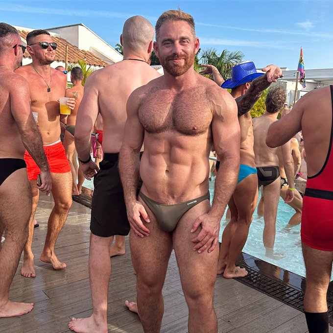 Black Friday!  50% discount this weekend on:   🔥🔥 https://t.co/WZw0E5dl7j 🔥🔥  Grab your lube, toilet