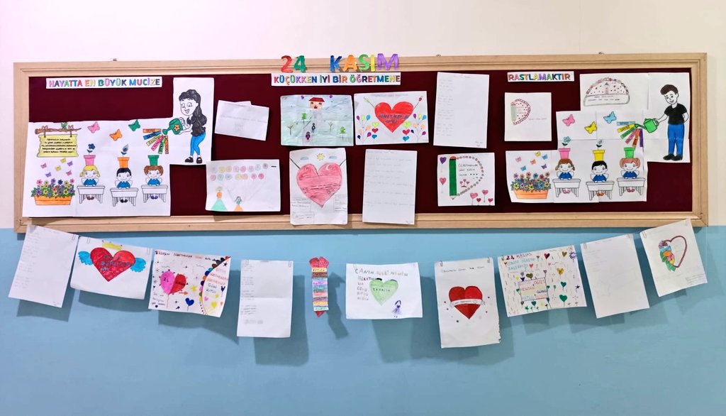 Başta Ulu Önder Mustafa Kemal Atatürk olmak üzere, bütün öğretmenlerimizin öğretmenler gününü kutlarız. 
Emekleriniz, öğrencilerimize ışık olsun. ✨
<a href="/bingolmem/">Bingöl MEM</a> <a href="/MustafaOzel66/">Mustafa Özel</a> @KarliovaMEM <a href="/Maliyldz12/">Mehmet Ali YILDIZ</a>