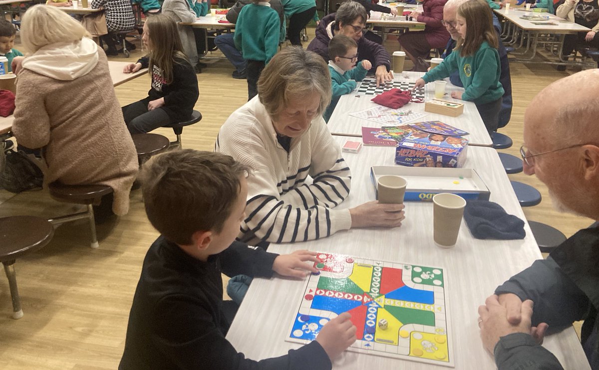 ThornhillPS's tweet photo. Another successful Grandparentsโ coffee morning today, with lots of children sharing games and fun with their grandparents. Thanks so much for coming and we look forward to the next one! #TPScommunity #TPSwelcome https://t.co/Zrh7JK7r1V