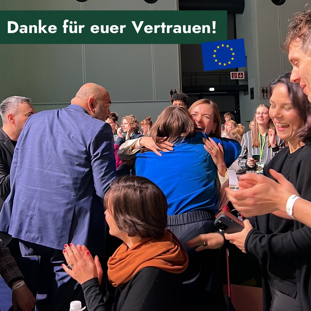 anna_cavazzini's tweet photo. Ich bin total überwältigt. 🥹 Danke für das riesige Vertrauen in meine Arbeit und die Unterstützung für meine Kandidatur auf Platz drei der Grünen Liste für die Europawahlen. Ich will mich weiter für euch reinhängen: für Sachsen, für Sachsen-Anhalt und Europa! 💚🇪🇺🌻 https://t.co/QjK7PwUWQt