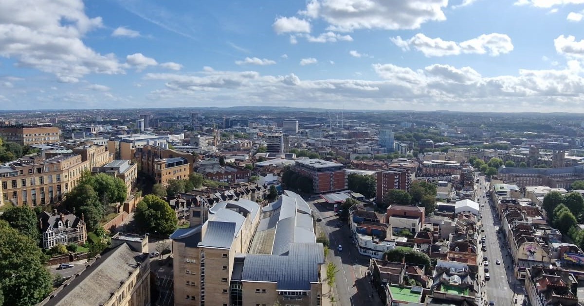 BristolUniEcon's tweet image. Happy Friday from Wills Memorial Building tower looking down on Park Street and across Bristol! 😎

#WhatMakesUs #UniversityofBristol #StudyEconomics