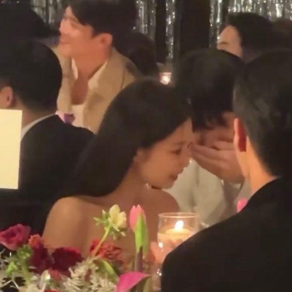 อะไรที่ไม่เคยคิดว่าจะได้เห็นก็ได้เห็น ความไอดอลเจน 3 กับเจน 4 นั่งเม้ามอยกัน นัมจุนคาริน่า เจนนี่ซูบิน