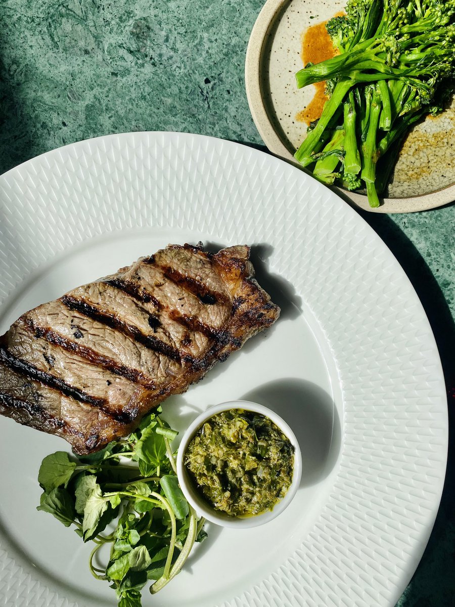 Nothing quite brings out a good mood like good food🥩😍

We hope to see you all over the weekend!🍴

To make your reservation please visit thelastjudgment.co.uk 

#London #londonrestaurants