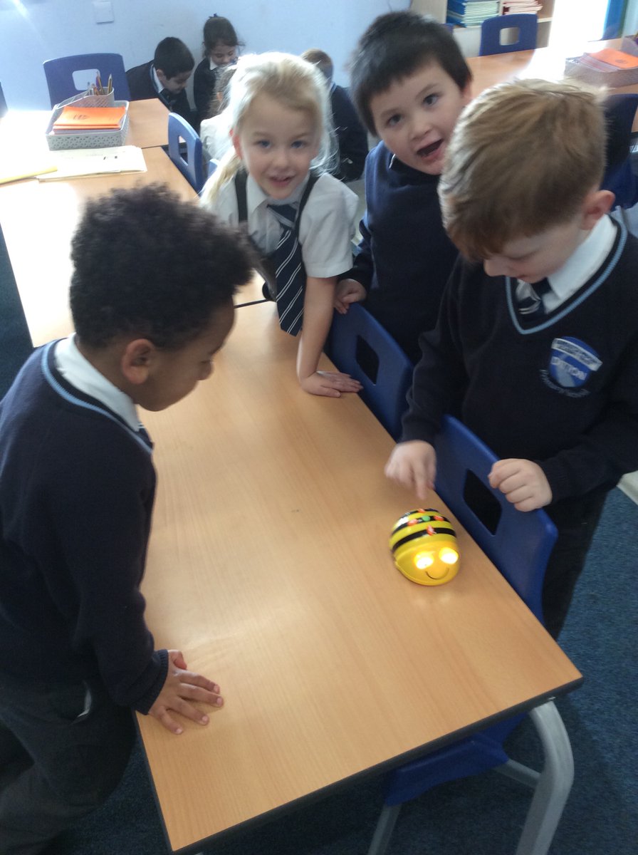 ditton_ps's tweet image. 1RD have enjoyed computing this afternoon. They have explored Beebots, finding out what the buttons do and how to make them move. 🐝 💻 #DittonPrimaryComputing