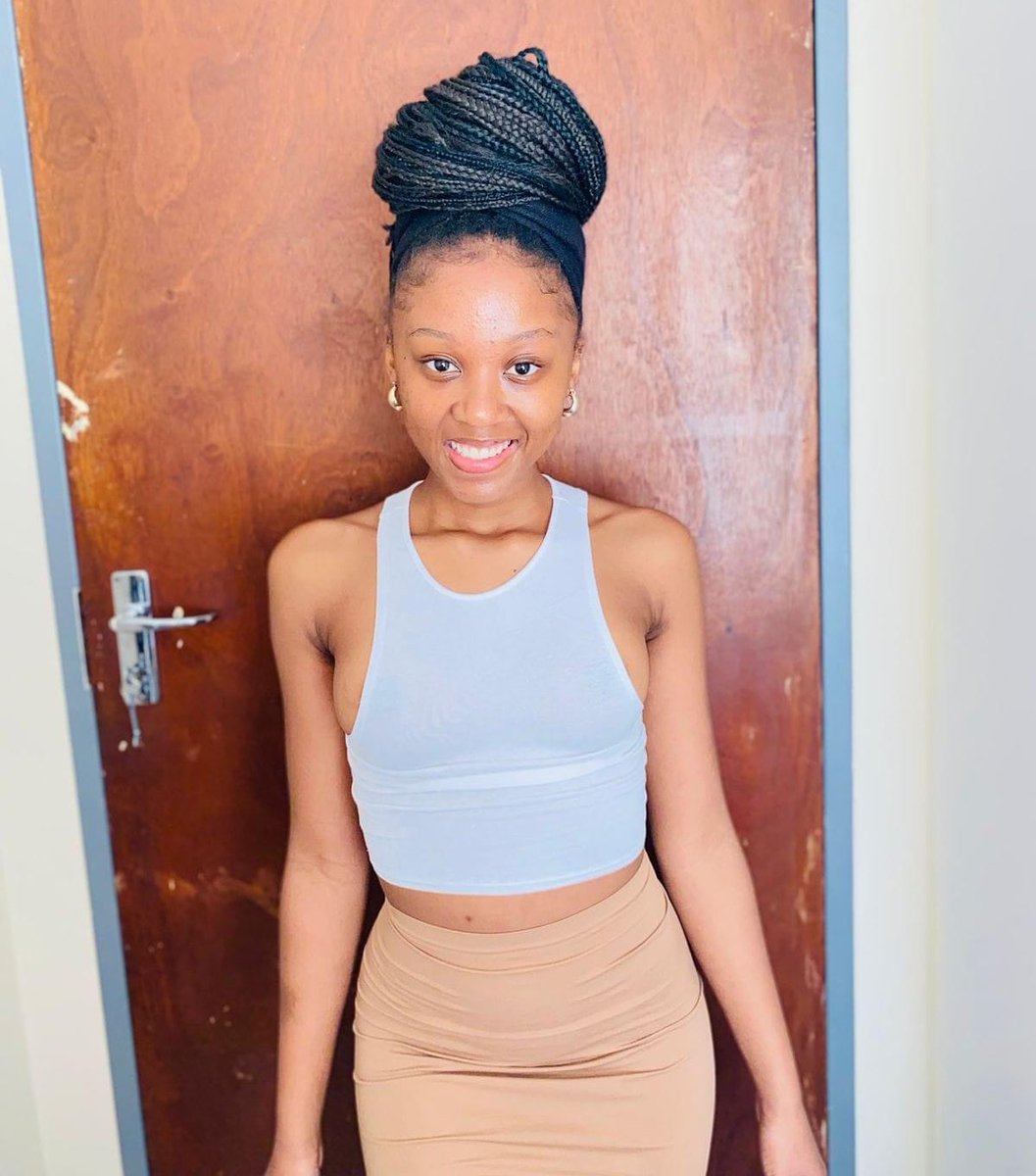 AdvoBarryRoux's tweet photo. Lesego Mamello Motaung (22) was last seen on 30 October 2023, on her way to work at a Food Chain Restaurant in Zastron Street, Wesdene, Bloemfontein. Anyone with info, can contact Captain Yaliwe Mokoena at 082 526 2653 or Crime Stop on 08600 10111.

Retweet For Awareness https://t.co/mLwMMhMtEF