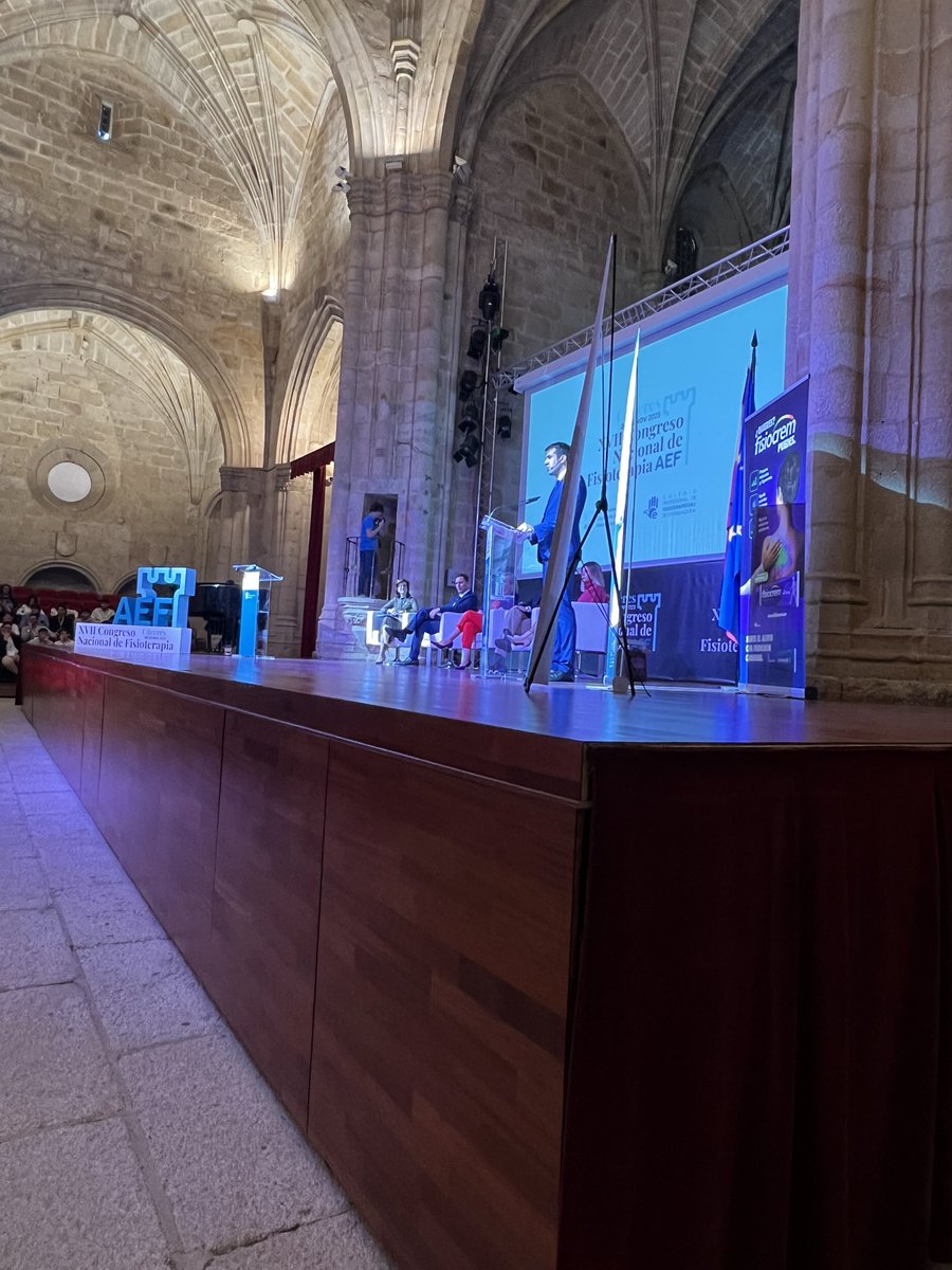 Especialidades en fisioterapia #vestibular <a href="/ColFiCat/">CFC</a> 
La fisioterapia es el gigante dormido dentro de la sanidad <a href="/COFEXT/">COFEXT</a> <a href="/aefisio/">AEF</a>