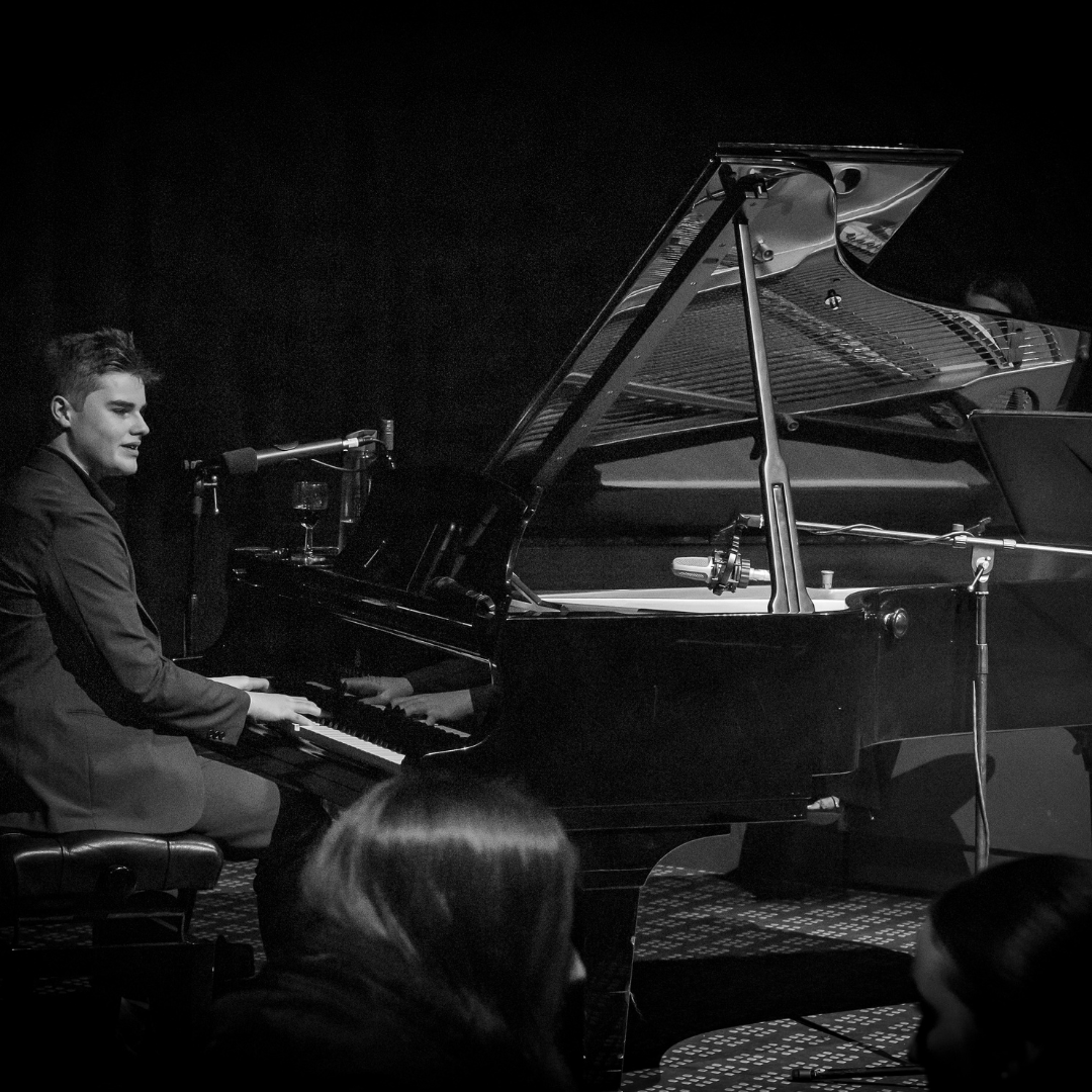 BirkenheadSchl's tweet photo. Last week, our finest student vocalists jazzed up for a night of scintillating performances in the atmospheric setting of Bushell Hall for Jazz Night 🎤🎷

It was a fantastic event bursting with talent and flair and we hope all who attended enjoyed the evening https://t.co/6vbh7zq28U