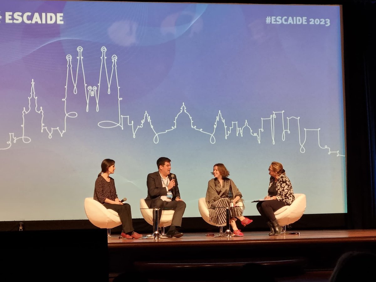 PikkaJokelainen's tweet image. Was a pleasure to wrap up and discuss the highlights of Day 2 of #ESCAIDE2023 yesterday, together with brilliant @ricmexia  and @MyrtilleProute

Top highlight for me this year was the focus on #OneHealth ✨ - high ambition level and major advancements! 

@ESCAIDE @ECDC_EU