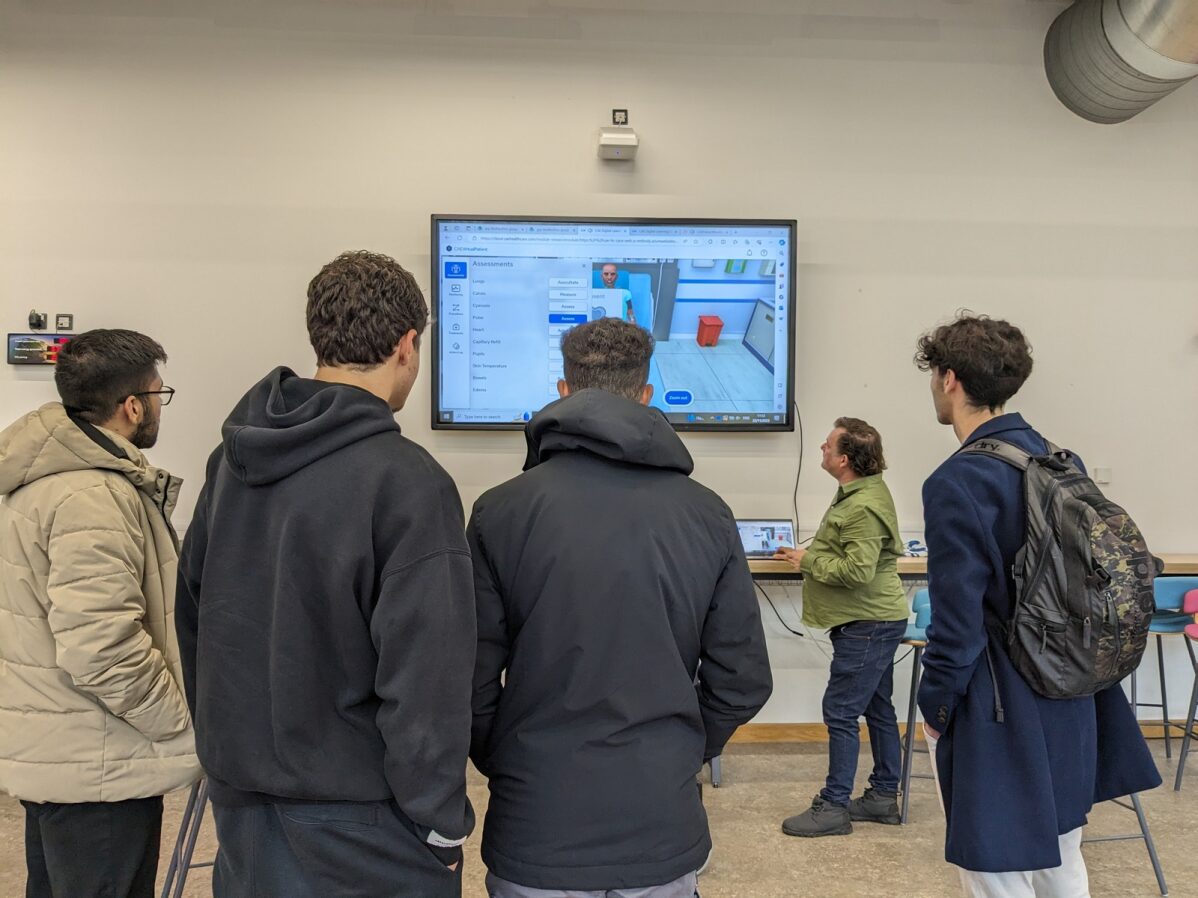 UoBrisPhysPharmNeuro (@uobrisppn) on Twitter photo We got a great opportunity to have a look at one of The Physiological Society's human patient simulators at the Athena on Tour event this week in the Engineering Building!
#PhysiologyWeek
#FacesOfPhysiology
More from The Physiological Society:
<a href="/ThePhySoc/">The Physiological Society</a>
linkedin.com/company/the-ph… We got a great opportunity to have a look at one of The Physiological Society's human patient simulators at the Athena on Tour event this week in the Engineering Building!
#PhysiologyWeek
#FacesOfPhysiology
More from The Physiological Society:
<a href="/ThePhySoc/">The Physiological Society</a>
linkedin.com/company/the-ph…