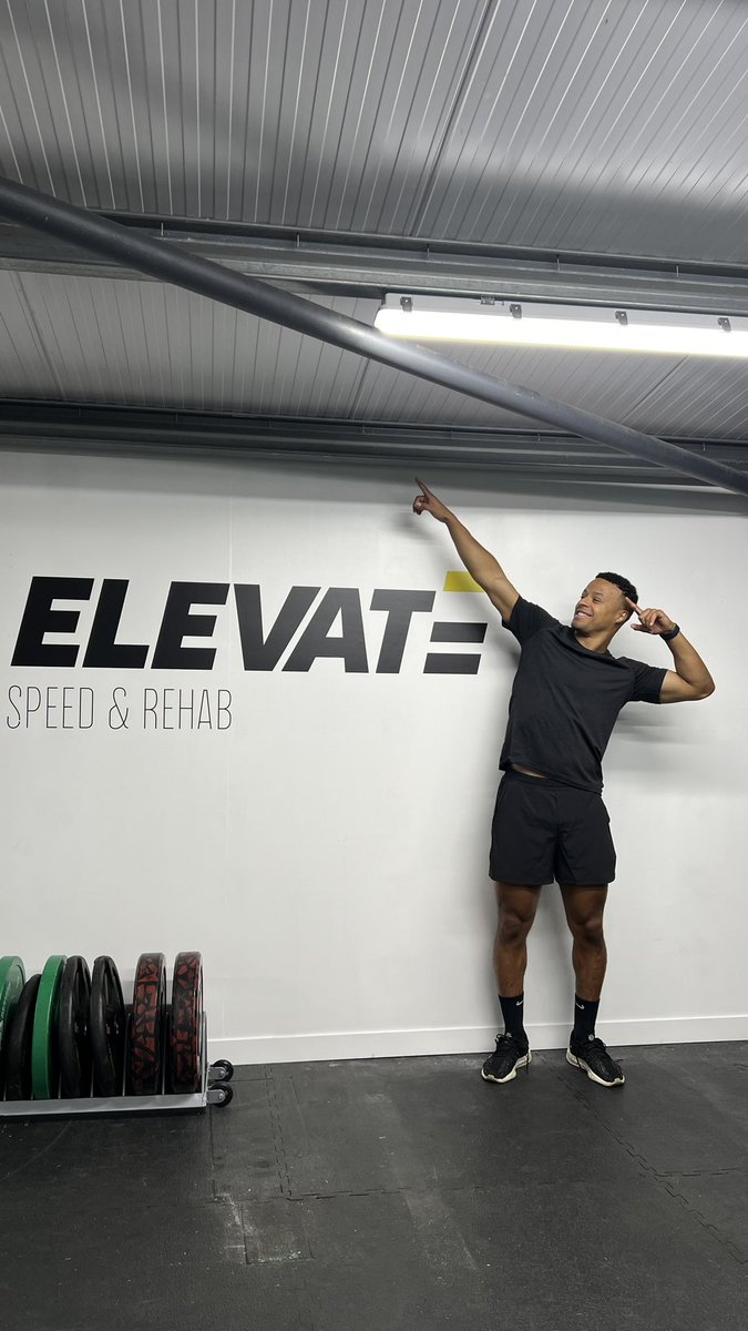 10 weeks of hard graft in the bag with @Elevate_Rehab_ I’ve loved every minute of this camp and looking to improve every session. I can’t thank Alan and everyone else involved over the last 10 weeks enough for their efforts at the end stage of my rehab (Stay tuned for bts🎥)