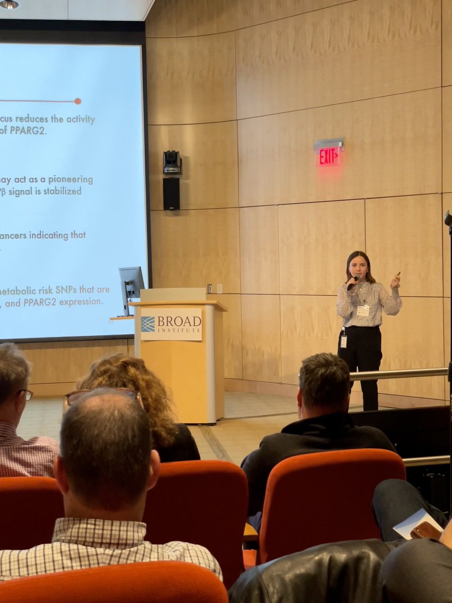ACetnarowska's tweet photo. I have spent the past four weeks as a visiting PhD student at the @broadinstitute, learning from the incredible team led by @MelinaClaussnit . Grateful for this fantastic experience 🧬 https://t.co/6HrTYjMz9L