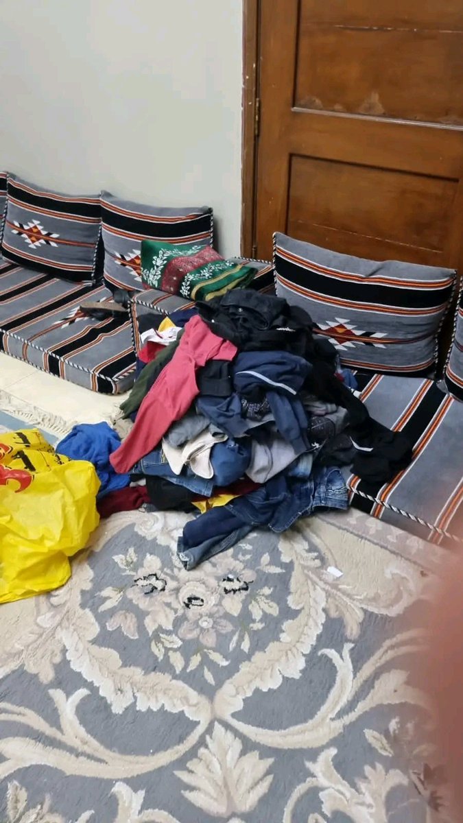 Ammene_bgbro's tweet photo. With the help and cooperation of some friends, we delivered winter clothes, shoes and blankets to poor and orphaned children in Afghanistan.
Thanks and love to all my colleagues, I promise to continue this cooperation
#poorchild #BlackFriday https://t.co/L67qN0F8qI