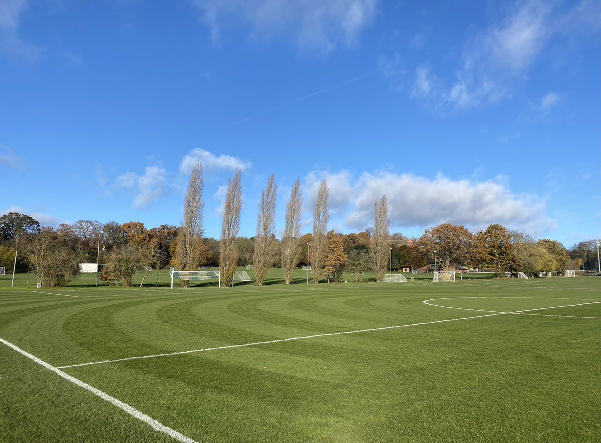 GroundsmanChris's tweet photo. Weather finally on our side. A much better week of prep ahead of another 9 fixtures over the weekend. 

3 weeks till a good rest for the pitches! https://t.co/jYVgsJctKf