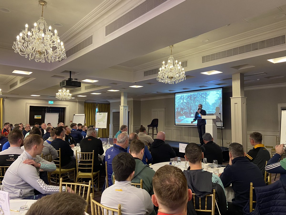 gaalearning's tweet photo. Few additional photos from our Staff Training event yesterday. 

Huge thanks to our presenters @waynegoldcoach &amp; Dr. Paul Rouse!

Another thank you to the @glenroyalhotel for hosting our event.

Lastly, thank you to attending staff and facilitators! 

#GDSE #gaalearning https://t.co/5dNUY3d8WG