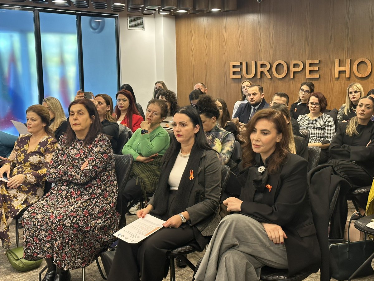 UNDPAlbania's tweet photo. In cooperation w/ @AustriainALB, @ADCinAlbania &amp;”Different &amp; Equal,' we organized an open forum to discuss access to justice 4 women&amp;girls-victims of domestic violence. As we kick off #16Days, the  forum brought tgth key partners in the provision of free legal aid services in 🇦🇱 https://t.co/NvXdifBqDF