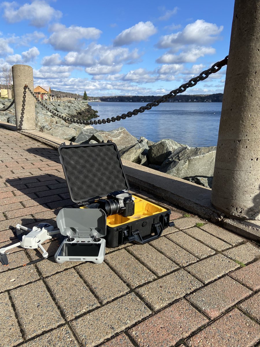 If this isn’t the definition of “stress free” then I don’t know what is! Playing around with my most recent toy acquisition the <a href="/DJIGlobal/">DJI</a> Mini Pro 3 at DeWolf Park in #Bedford - A rare sunny day in November!