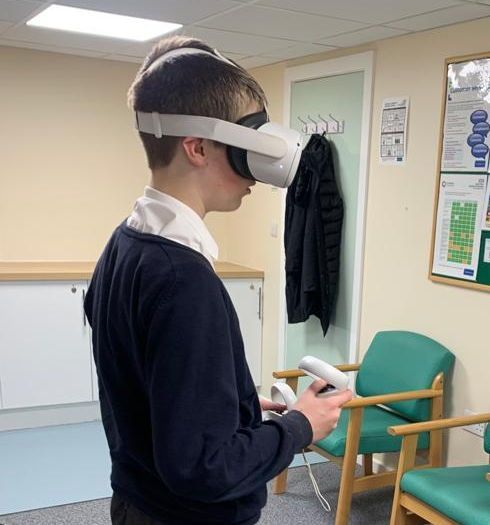 allofusinmind's tweet photo. We've become the first NHS Trust in the country to use @withvrapp to help children and young people who stammer. 🗣

The virtual reality software enables them to experience real life speaking situations from within a safe space. 😎

Read more: https://t.co/buqJP7XurY https://t.co/GpZfXx6hN0