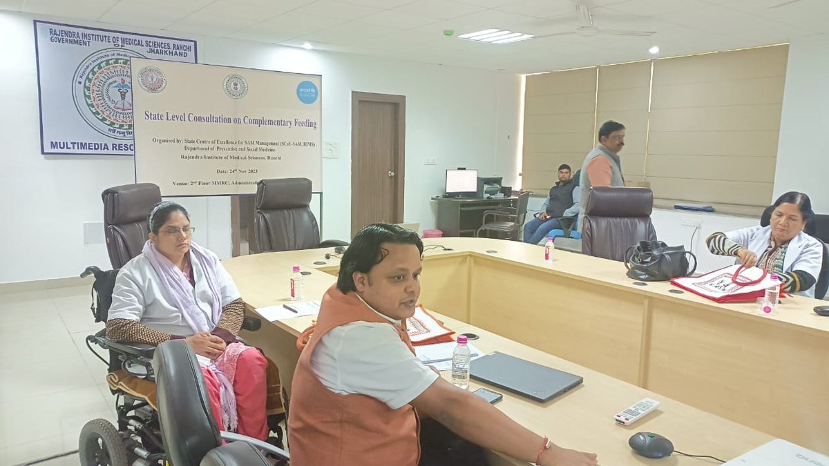 StateRims's tweet image. Expert Group Consultation meeting on complementary feeding to draft state specific strategies was held at RIMS Ranchi @UNICEFIndia @pritishkumar10 @JSNM_SAAMAR @NITIAayog @MinistryWCD @EkjutIndia @DrNeenaBhatia1 @Satishagno3