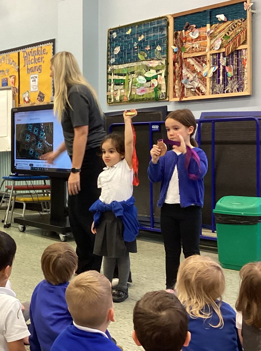 NRInfant's tweet photo. Yesterday @BeckAdlington spoke to us about water safety, her Olympic swimming career and the swimming pool at Swim@ Cheadle Hulme. We even got to hold her Olympic medals! Thank you for a great experience! https://t.co/I2tzjrNJ1E https://t.co/qip2J3AXdS