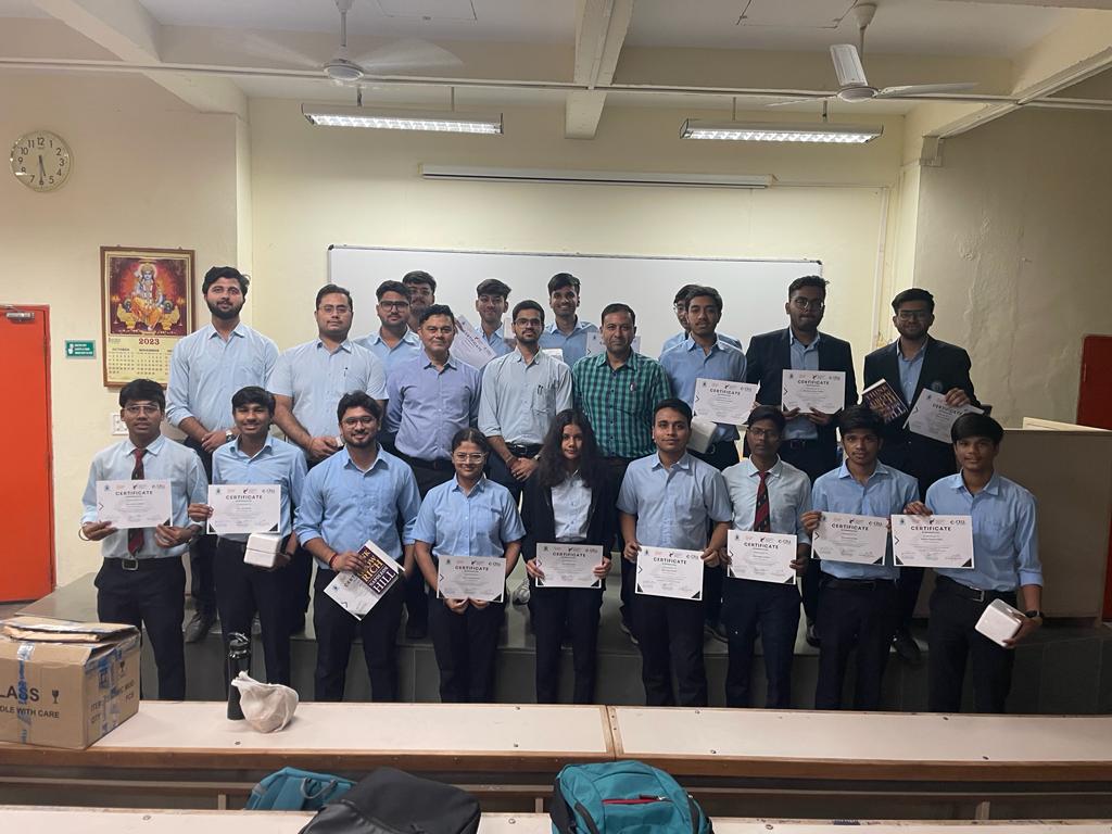 juet_official's tweet image. 🎉 Celebrating a momentous occasion as JUET Guna's ED-Cell proudly hosted an impactful Certificate Distribution Ceremony on November 24, 2023! 🌟
Heartfelt congratulations to all the recipients – your accomplishments fuel our pride and passion for excellence!
 #JUETGuna #EDCell