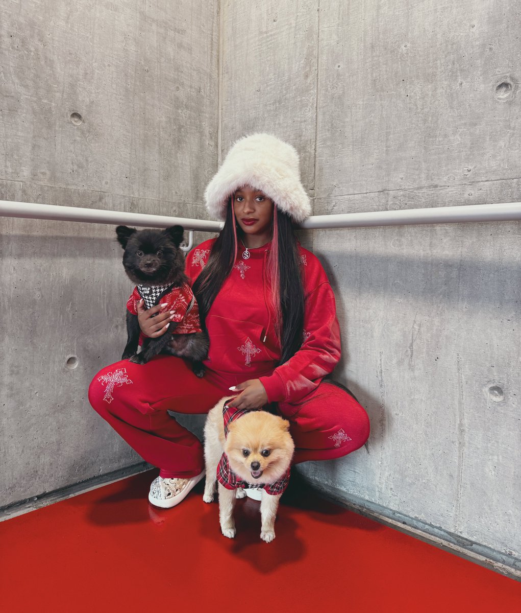cuppymusic's tweet photo. Geng Geng 🤟🏾🩸
Dúdú &amp; FünFün 🐾 #MamaCups https://t.co/knZpylPPUw
