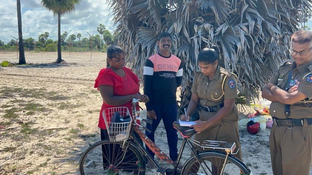 TamilGuardian's tweet photo. 🚨Sri Lankan police harass Tamils at Uduthurai Thuyilum Illam over Maaveerar Naal preparations 

Four Sri Lankan police officers collected the personal details of Tamils at Uduthurai Thuyilum Illam this morning as they were making preparations ahead of Maaveerar Naal. 

https://t.co/MBmsFfqO9o