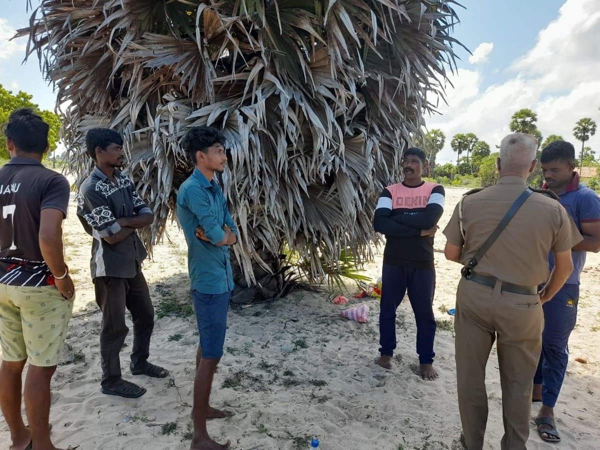 TamilGuardian's tweet photo. 🚨Sri Lankan police harass Tamils at Uduthurai Thuyilum Illam over Maaveerar Naal preparations 

Four Sri Lankan police officers collected the personal details of Tamils at Uduthurai Thuyilum Illam this morning as they were making preparations ahead of Maaveerar Naal. 

https://t.co/MBmsFfqO9o