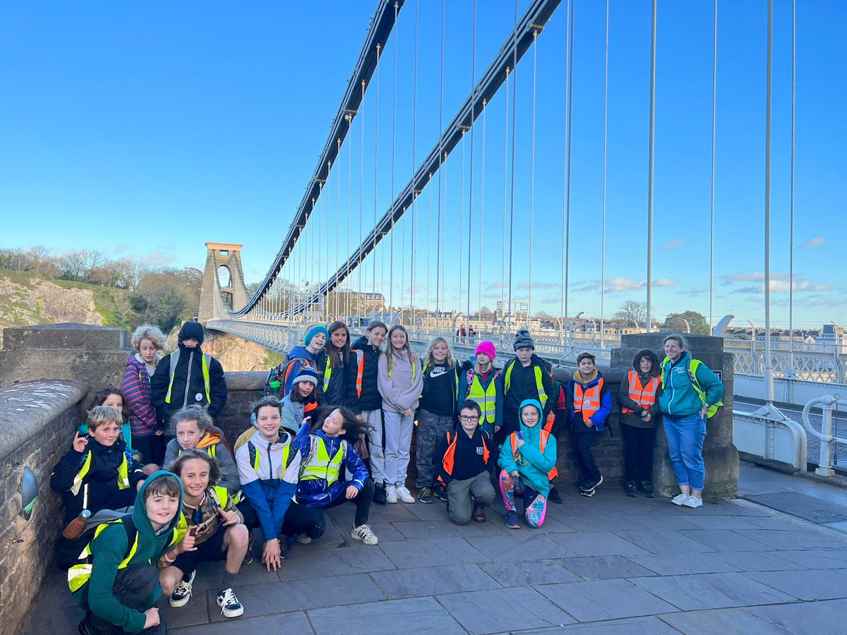 StAgnesAce's tweet photo. Bristol, Day 3: shopping in Cabot Circus followed by a workshop at the Clifton Suspension Bridge. #AsOne #kernowlearning https://t.co/9Cj2FxXakd