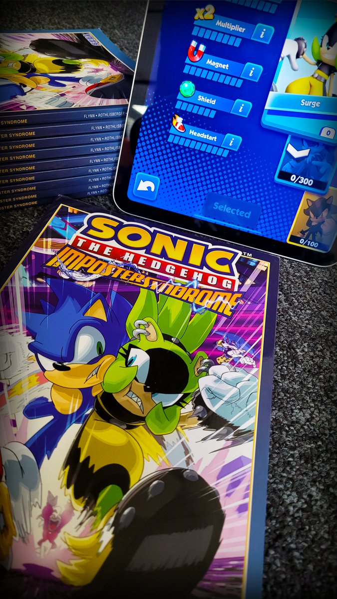 ⚡️Giveaway! ⚡️ To celebrate Surge’s debut in Sonic Forces and Sonic Dash, we’re giving away signed copies of Imposter Syndrome! How to enter: 1. Follow @SEGAHARDlight. 2. Like & Retweet this post! Good luck! 🤞