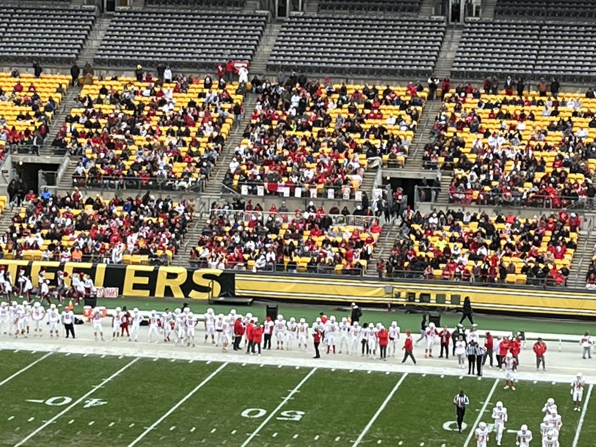 It might not seem like much but Fort Cherry and South Side have provided one of best crowds ever for a Class 1A final at Acrisure or Heinz. Great to see community support.