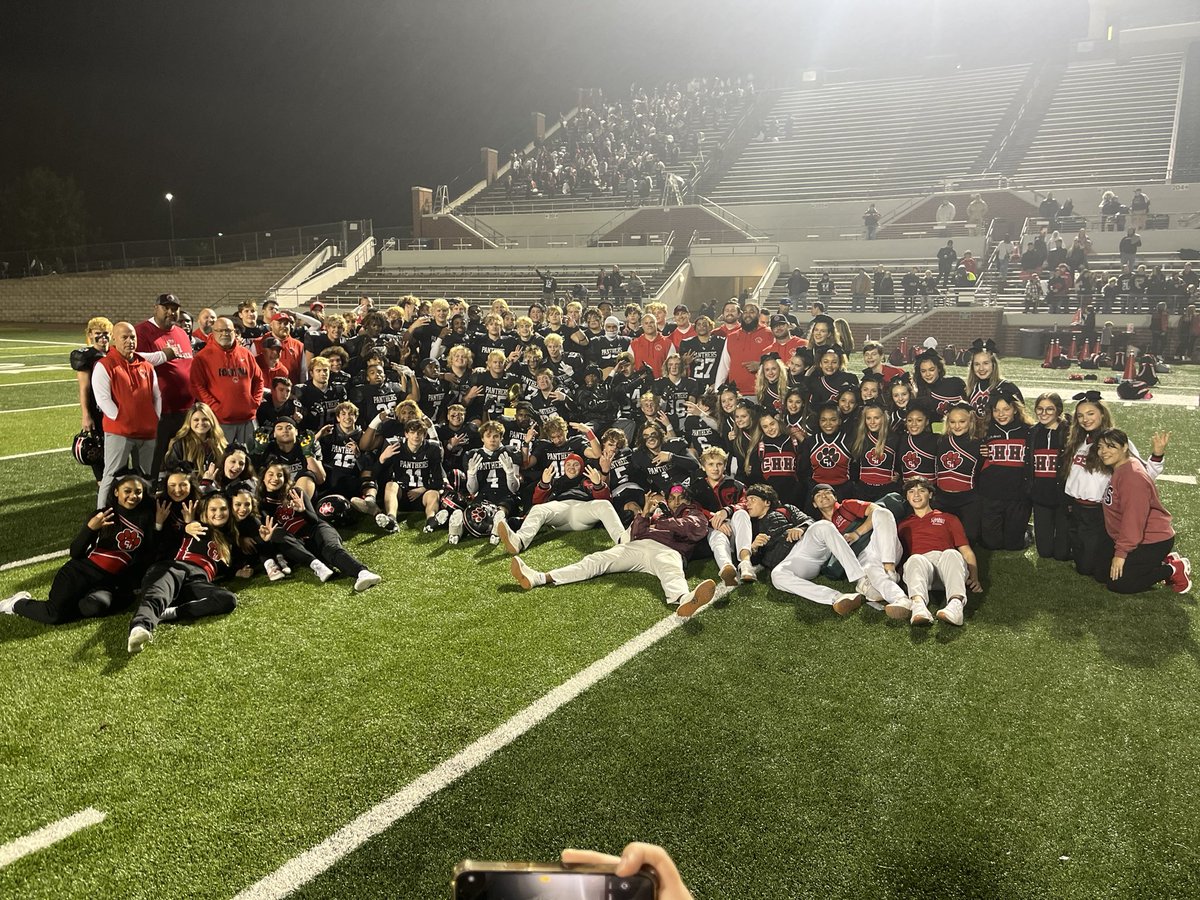 CHPantherPride's tweet image. Help us send off @CHHS_FOOTBALL today at 2:30pm!  See you in the PAC!