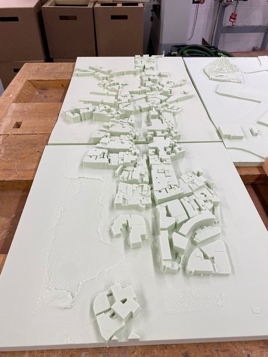 Sneak peek of our little urban monster
- with <a href="/s_aedojury/">Sebastian Aedo Jury</a>