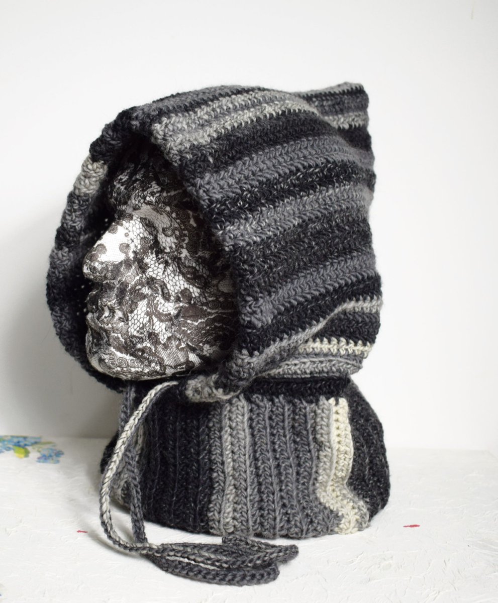 SarahDaisyBlue's tweet photo. 20% off these til 30th November too! These are made with chunky wool so will keep your ears, face and neck toasty warm!
#hats #etsysale #shopindie #giftsforhim
https://t.co/Fl7i6lMCxe https://t.co/73P1wKxGDa