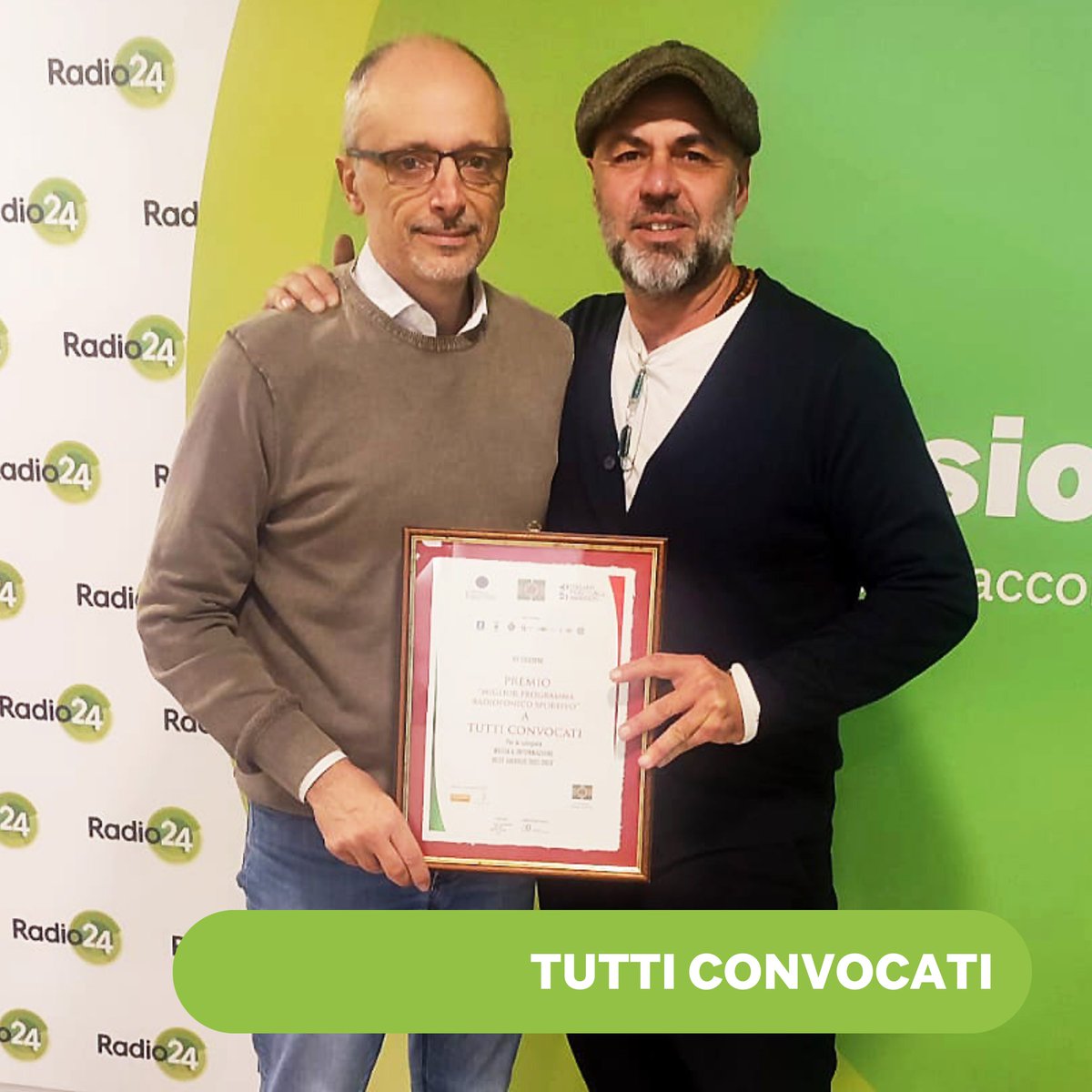 Complimenti alla banda di @tutticonvocati premiato come 'Miglior programma radiofonico sportivo' alla XII edizione del Gran Galà del Calcio di @Ita_sportawards a #Salerno!