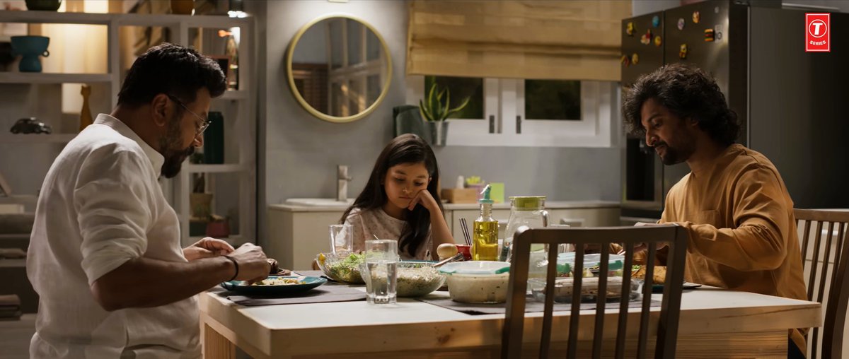 bs_frr's tweet photo. I think one day I'll go on a full-blown rant on the—glossy, pristine-looking, asian paints aesthetic—of some of these mid-budget Telugu films. https://t.co/rxtNeWeZDG