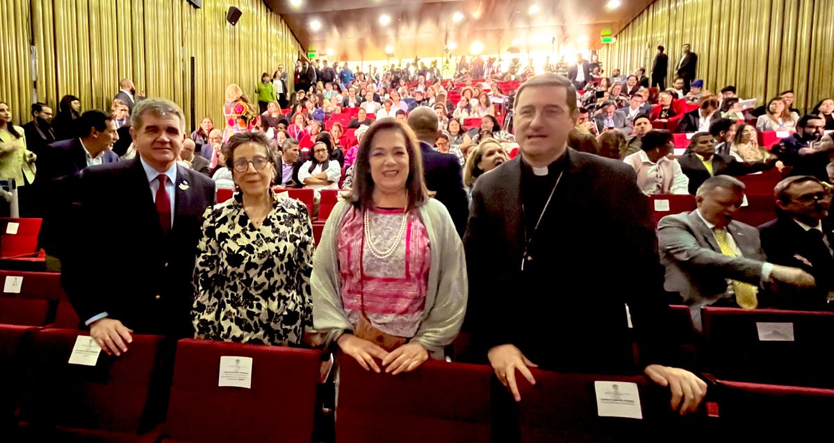JAL_1966's tweet photo. Esta mañana, en el Centro para la Memoria, la Paz y la Reconciliación de @Bogota, asisto al acto institucional para conmemorar el séptimo aniversario de las acuerdos de 🕊️ de 2016 de 🇨🇴. 🧵
@infopresidencia
@MAECgob 
@CancilleriaCol 
@centromemoria 
@AECIDColombia
@CFCECartagena https://t.co/580dsvL4NO