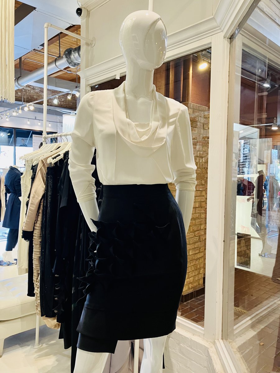 SwabyRebel's tweet photo. Last day to take advantage of our #blackfridaysale! 
Use coupon code: BlackFridayWeek , when shopping online. https://t.co/OtgKihMvKU
#swabychicago #swabywinnetka #shopchicago #shopwinnetka #supportsmallbusiness #blackowned #womanowned #wickerparkboutiques #winnetkaboutiques https://t.co/HAtaPsgk8p