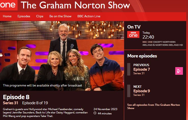 #ToddsScreenGuide 0936 Actor #MichaeFassbender is on BBC1 GrahamNortonShow tonite talking about new film. An oft-told tale, #TheKiller features assassin who eludes intrigue &retires with loyal gf. Once meant for major studio, French comicbook yarn went to Netflix: now streaming