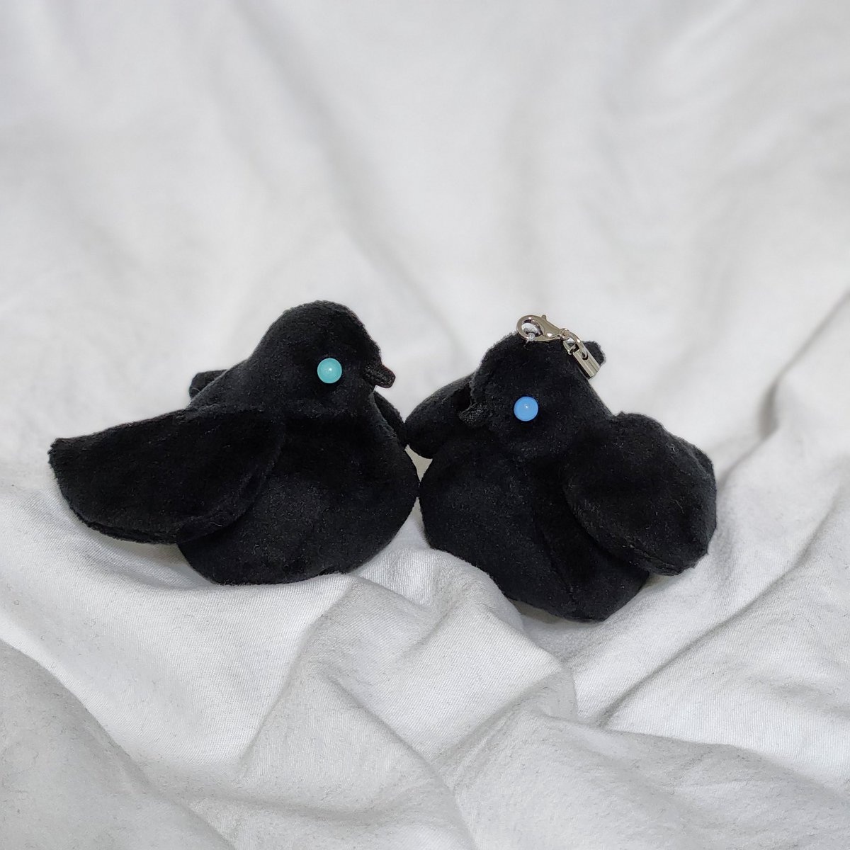 커스텀 아기새 인형 판매합니다!🐦🐦‍⬛
복슬 or 매끈, 몸색, 눈색 선택 가능합니다.
RT추첨 1분께 아기새 인형 한마리 보내드립니다.(당발 12/31)
witchform.com/deposit_form/5…