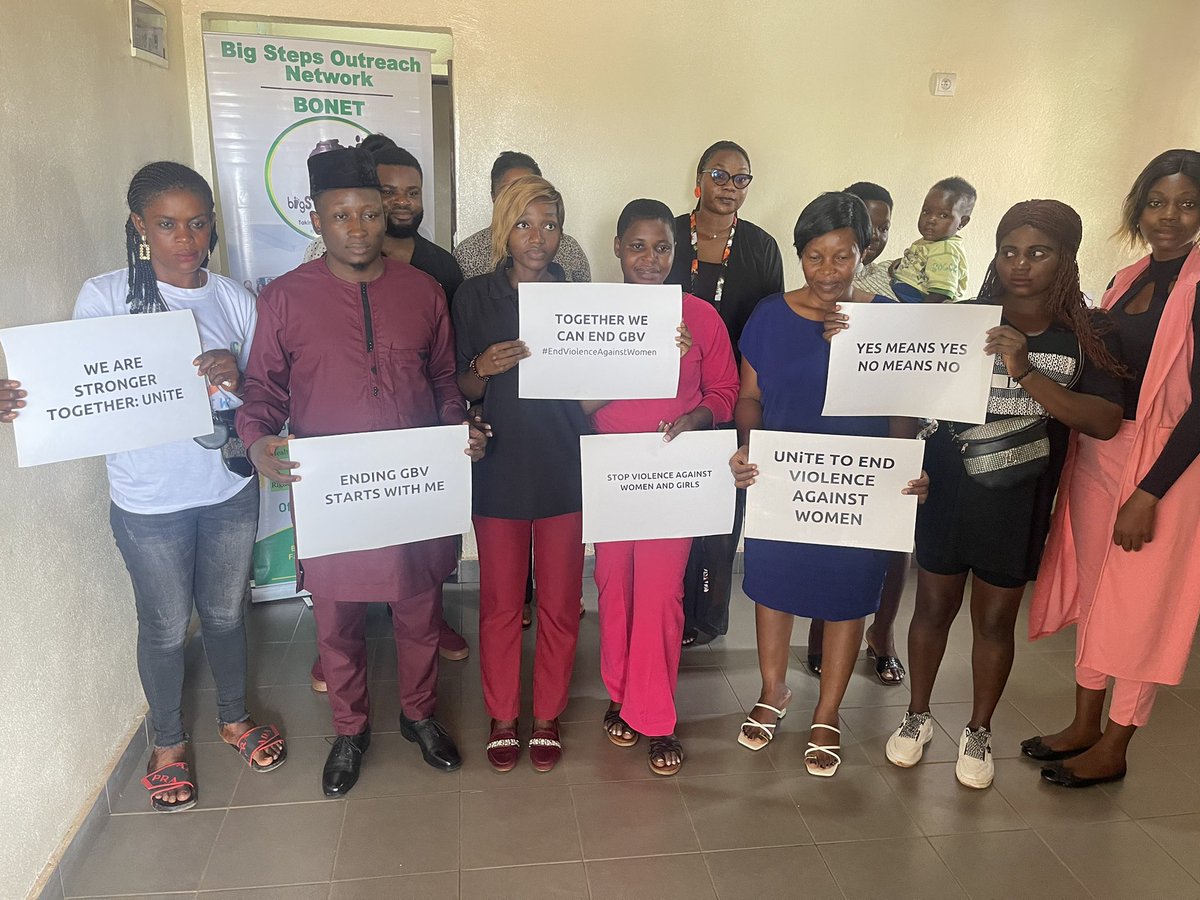 BONET_CM's tweet photo. Today, BONET launched the 16 Days of Activism to End Gender-Based Violence. This impactful event brought together survivors, men, women, members of the #SCE Peer Network, experts and members of civil society for a critical cause. #16DaysOfActivism #EndGBV #UNiTE #BONET #UNWomen https://t.co/SiYxyFkhdh