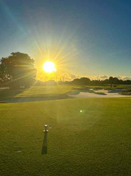 Fall golfing at its finest! The foliage is turning, and the greens are calling. Book your tee time today and experience the beauty of autumn at The Park West Palm. theparkwestpalm.com #FallGolf #AutumnVibes